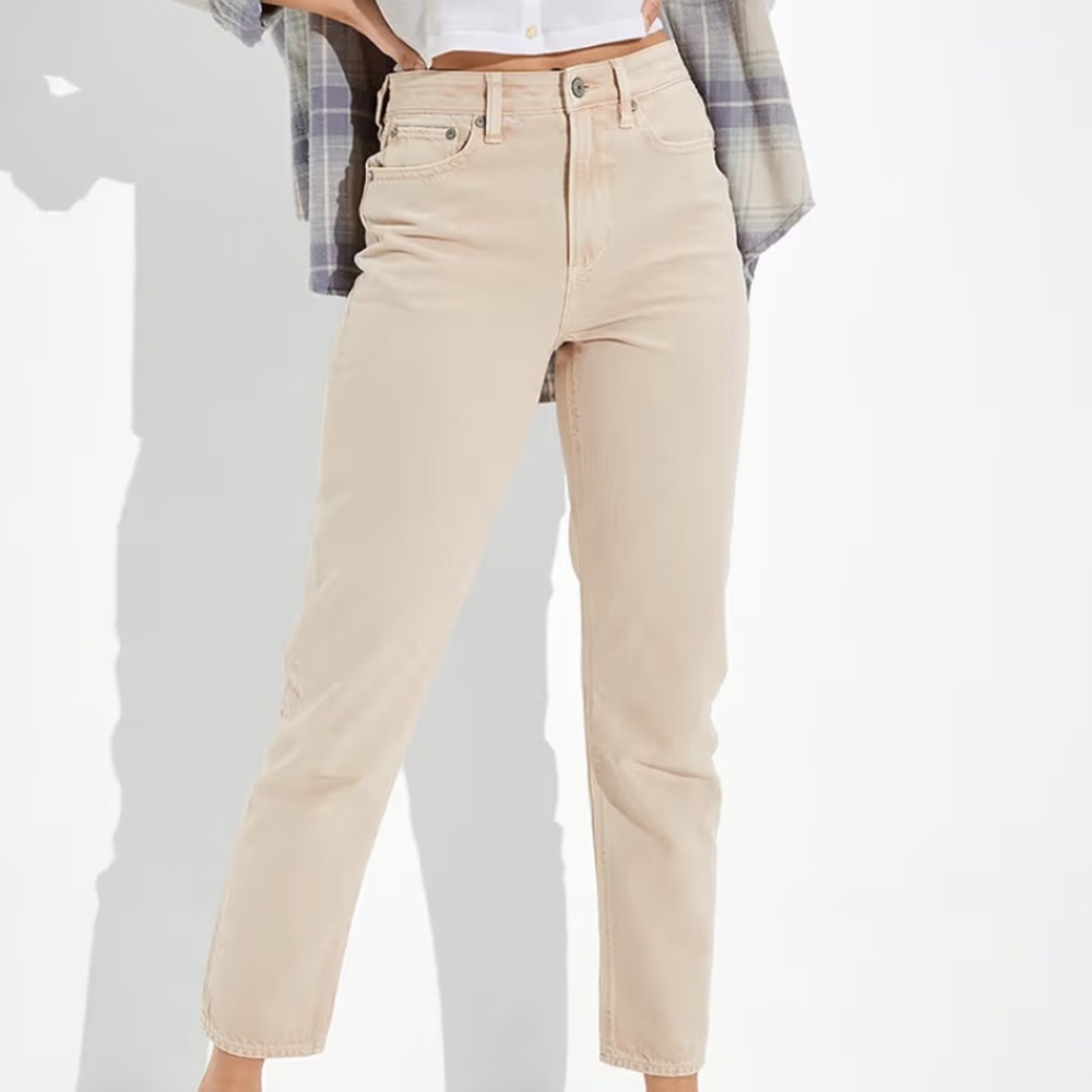 American Eagle Beige Mom Straight Jean